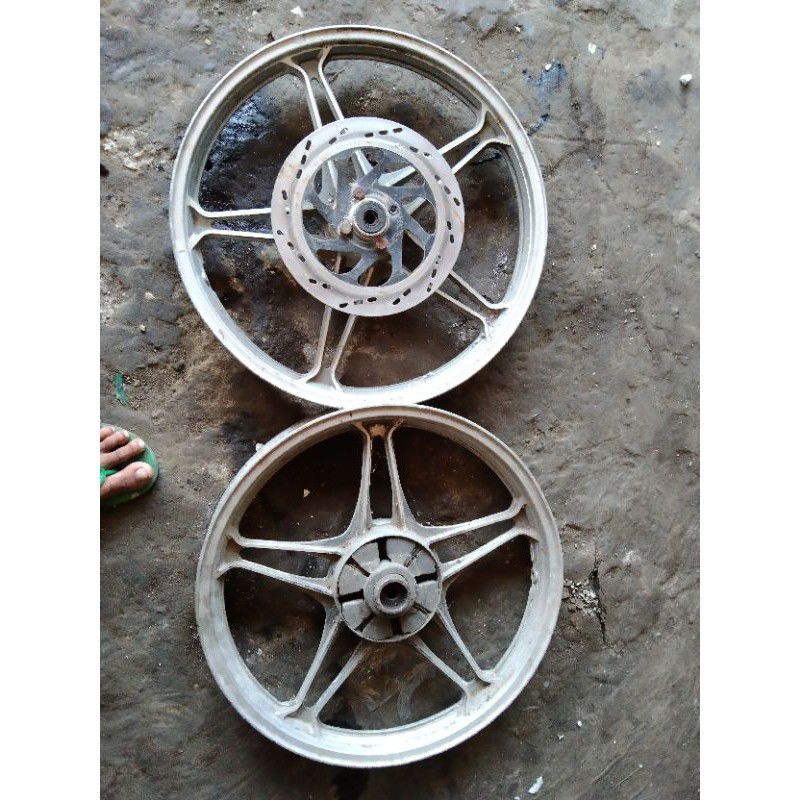 Velg Pelek Suzuki Thunder 125 Depan belakang Original Copotan a