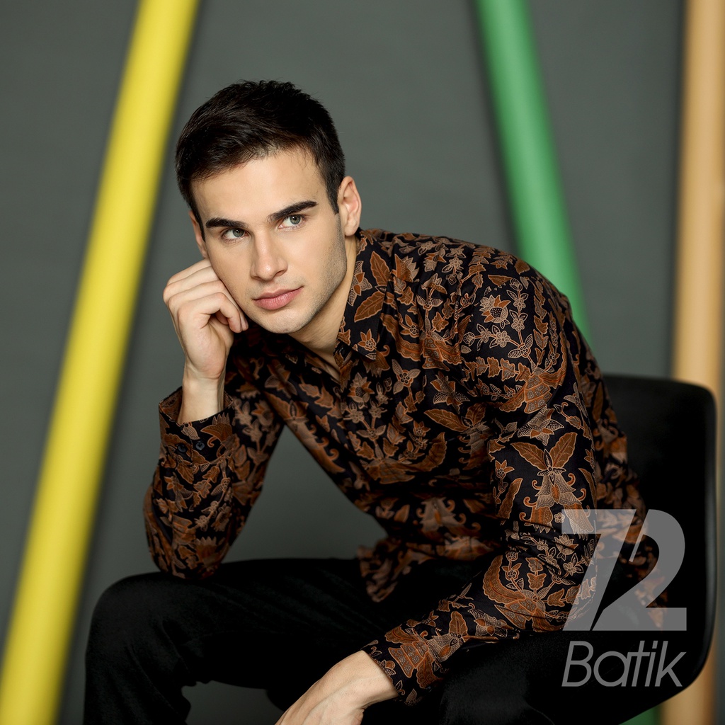 BATIK PRIA LENGAN PANJANG Kemeja Hem Slimfit Premium Warna Hitam 722663 CAP 72 - Baju Kemeja Atasan Pakaian Setelan Batik Pria Cowok Laki Laki Remaja Keluarga Kantor Lengan Panjang Modern Slimfit Slim Fit Premium Kekinian