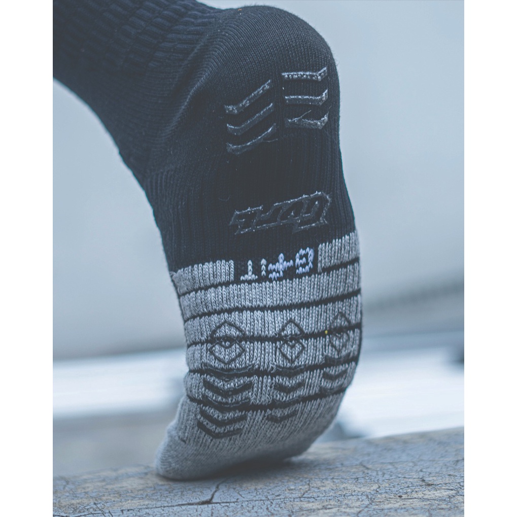 GRATIS ONGKIR !!! OJANSPORT NEW ARRIVAL KAOS KAKI GAVRILL QUARTER 3/4 ANTI SLIP TEBARU ORIGINAL