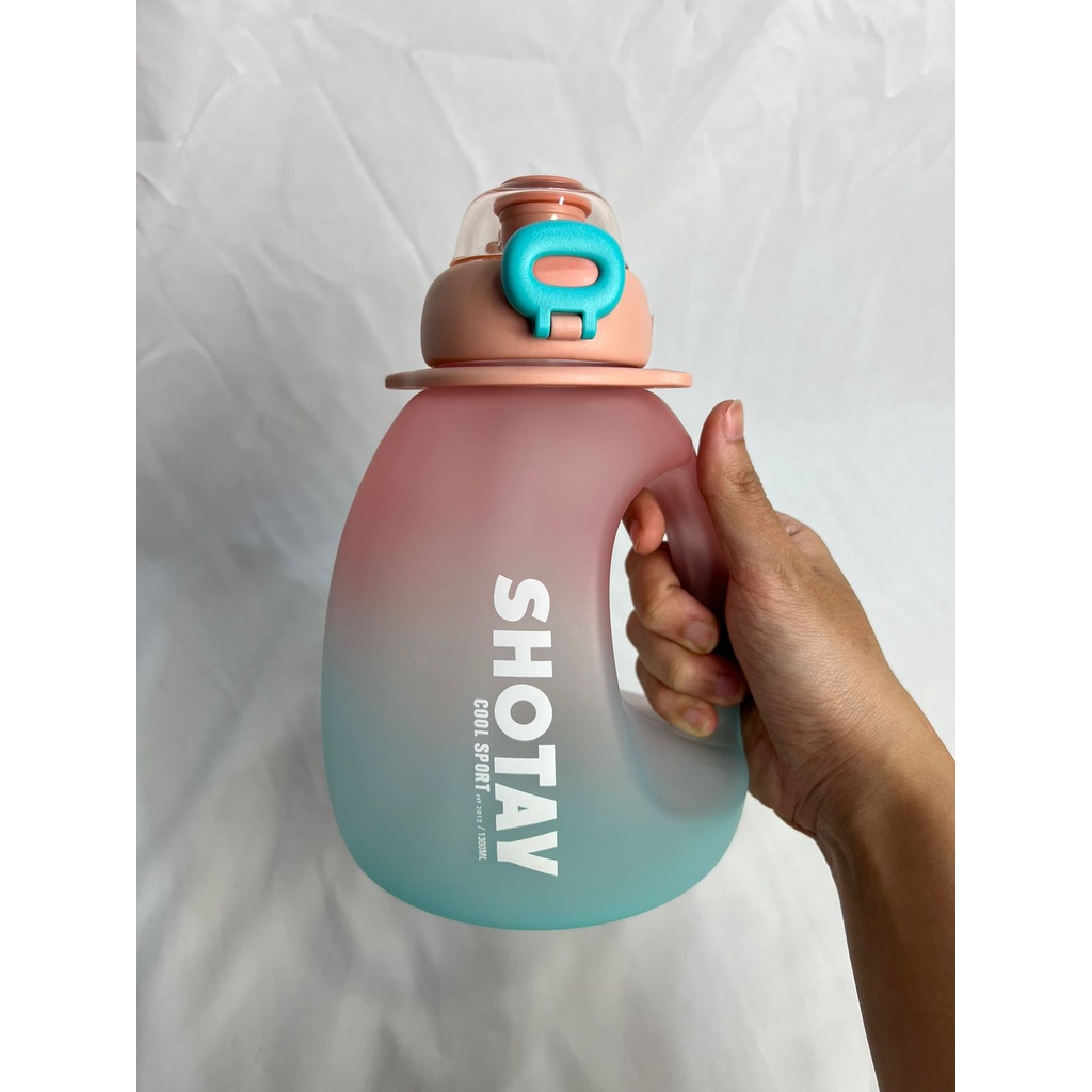 Botol minum TRITAN lucu size 1300ml