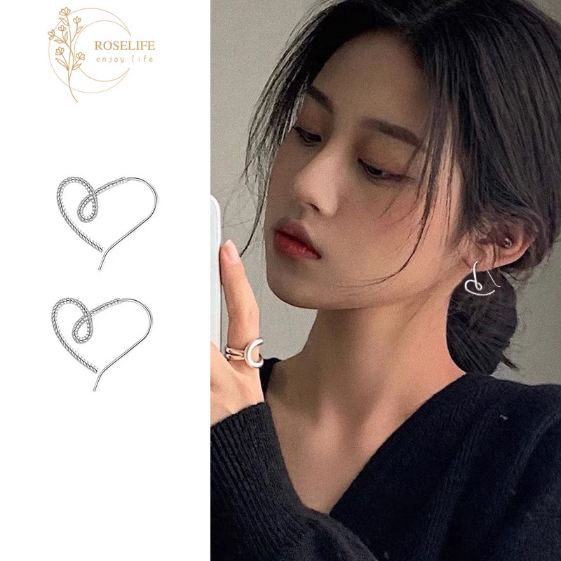 Roselife Anting Tusuk Gantung Bentuk Hati Hollow Bahan Silver S925 Untuk Wanita