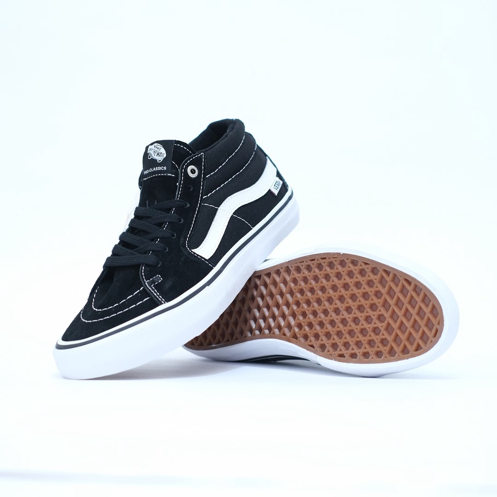 SALE DISKON! VANS PRO SK8-MID BLACK/WHITE 100% ORIGINAL BNIB