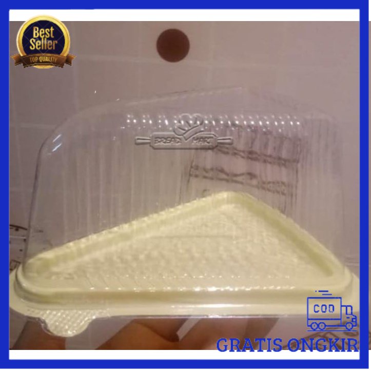 Mika Kue Tart Segitiga / Mika Kue Mille Crepes Segitiga