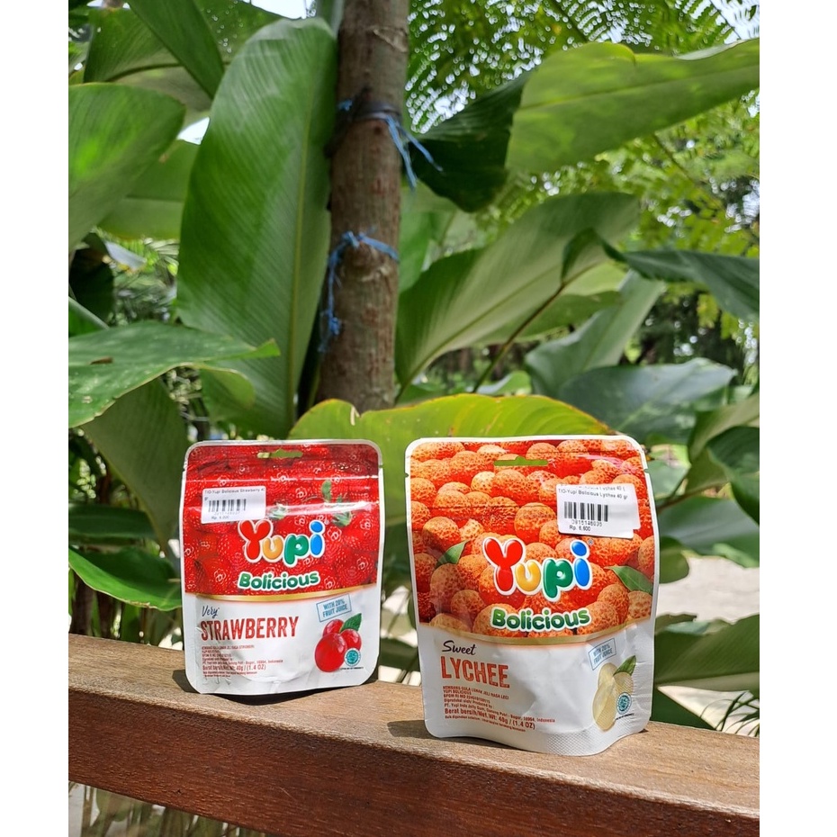 

Yupi Bolicious Lychee 40gr / Yupi Bolicious Strawberry 40gr