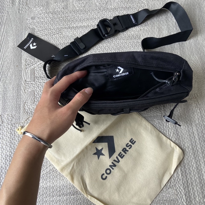 Converse swap out waist bag / swapout black hitam full tag With Dustbag