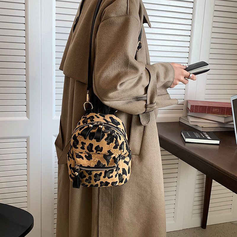 ❀Sera niche personality leopard print ransel untuk wanita 2022 baru gaya Jepang all-match mini ransel keluar satu bahu tas sekolah kecil