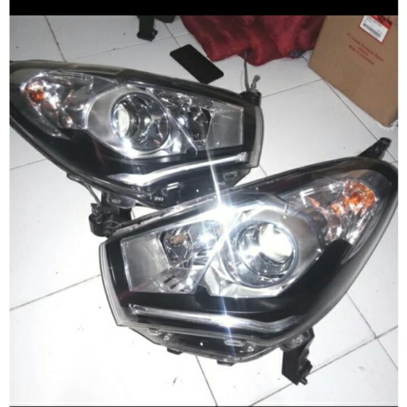 headlamp lampu depan sirion tahun 2012 sampai 2017