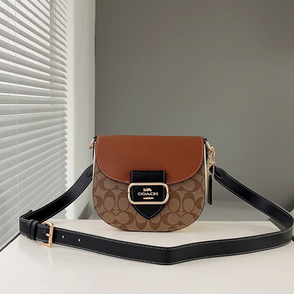 Coach CE565 ce567 Women's Classic Logo Canvas KLEO 17 Shoulder Bag Saddle Bag Crossbody Bag  565  567  mab