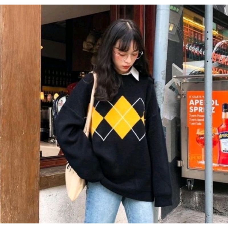 Geometric Pattern Loong Sleeve Sweater Rajut
