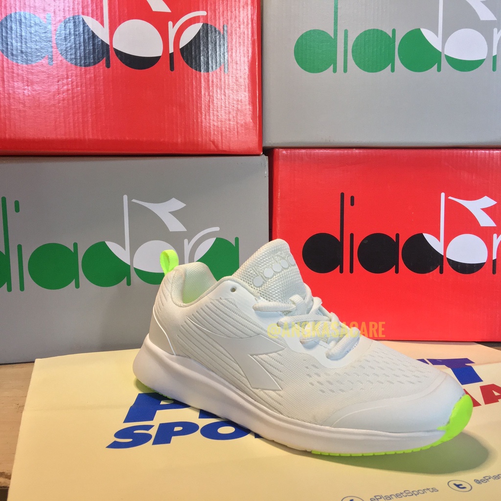 [ORIGINAL] SEPATU AMADEO WHITE / SEPATU CEWEK SEPATU SNEAKERS WANITA / SEPATU SNEAKERS WANITA ORIGIN