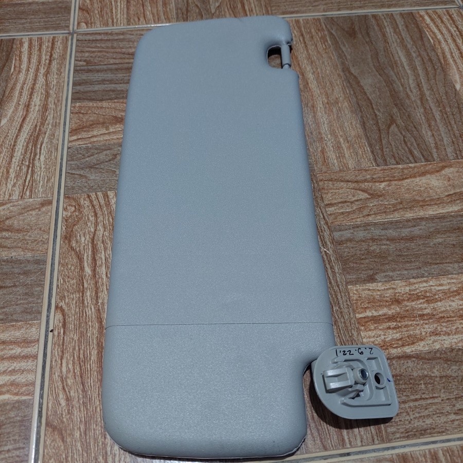 Grosir Sun Visor Rush Daihatsu Terios Original Toyota Kiri Lh