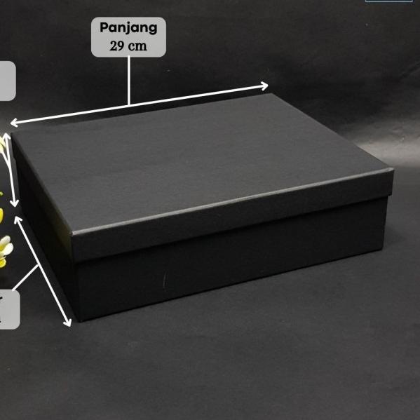 

BOX SOUVENIR TAHLILAN ukuran 29 cm x 22 cm x 8 cm - Hitam
