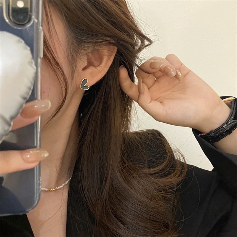 Anting Tusuk Gantung Desain Hati Warna Hitam Gaya Jepangkorea Selatansimple Untuk Wanita