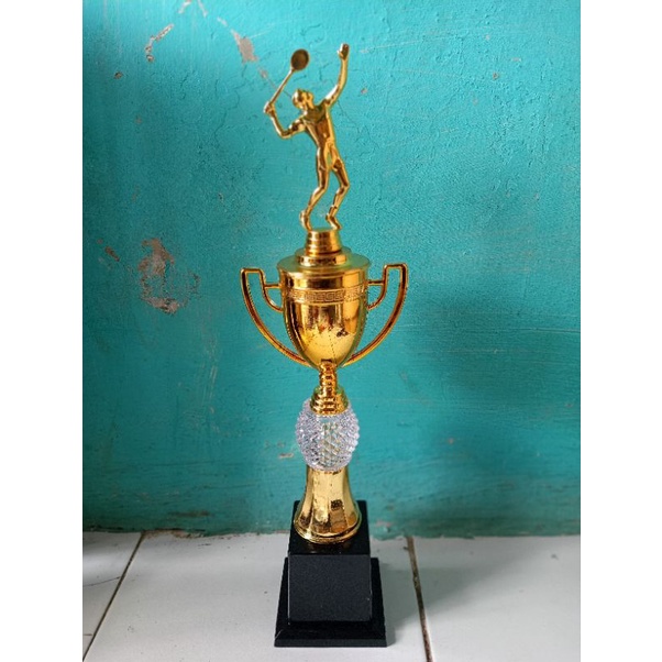 Piala 104 + 224 5cm Tinggi 49cm