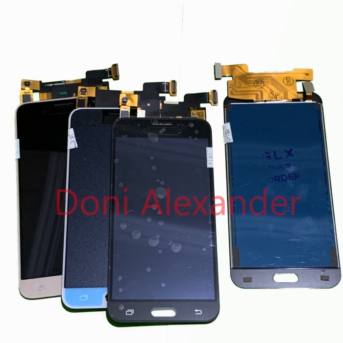 SAMSUNG GALAXY J3 J320 J320G LCD TOUCHSCREEN COMPLETE ORI KONTRAS BISA
