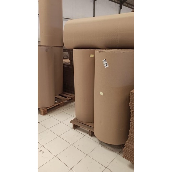 

Karton Lembaran Polos Single Face 1 ROLL Uk. Lebar 60 cm x 35 Meter