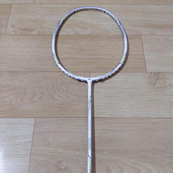Raket Badminton Mizuno Techno blade 688 / Mizuno technoblade 688