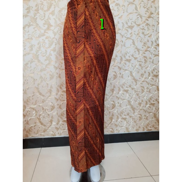 ROK PLISKET BATIK WIRU ANAK