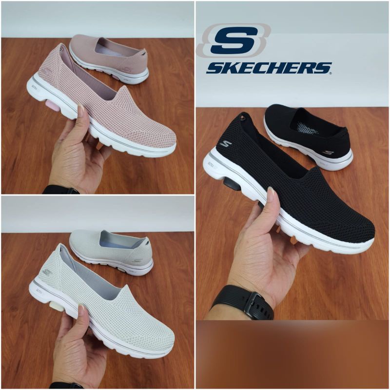 Skechers Go walk 5 Blessed / Sepatu wanita Skechers go walk5