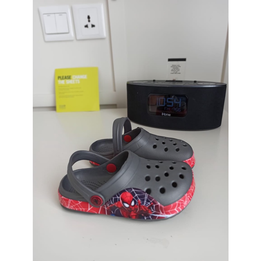 Sandal anak SPIDERS Flat soft non LED Import Product Size 24 - 29