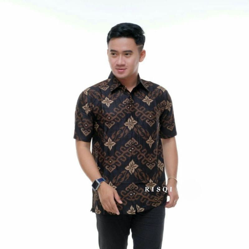 Kemeja Batik Lengan Pendek