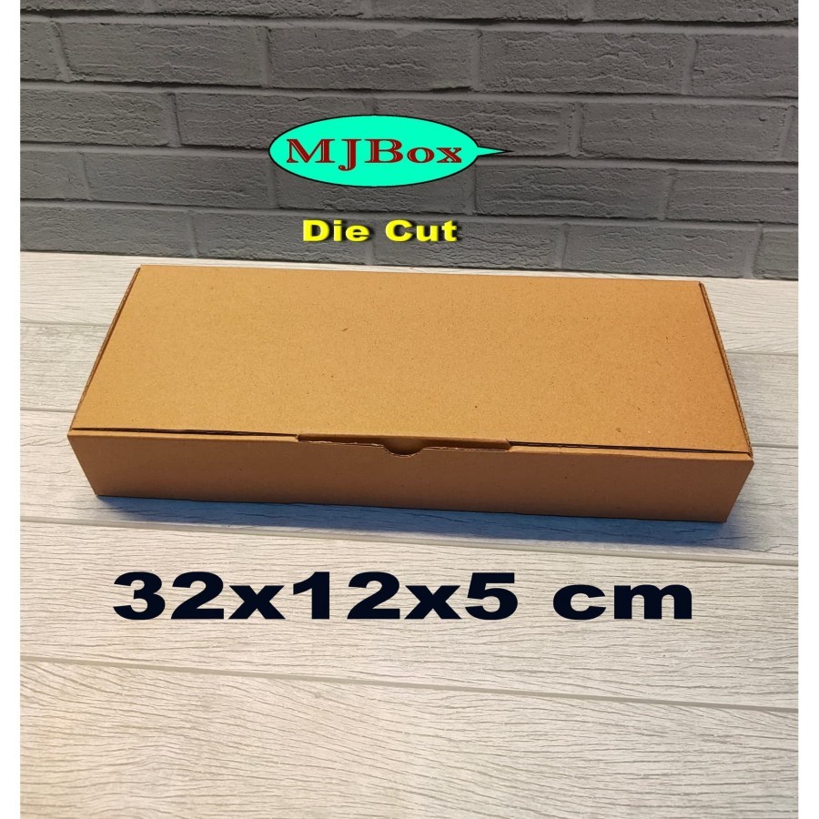 

Kardus /Karton Box 32x12x5 cm .........cocok packing kue brownies