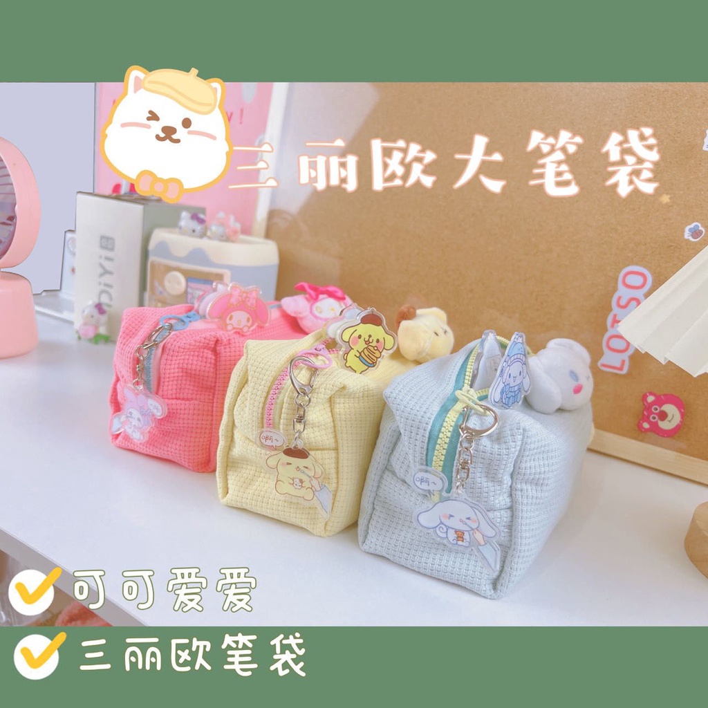 ♞∋Sera Xiaohongshu Sanrio kotak pensil berkapasitas besar gaya warna permen Jepang tas penyimpanan alat tulis siswa bernilai tinggi
