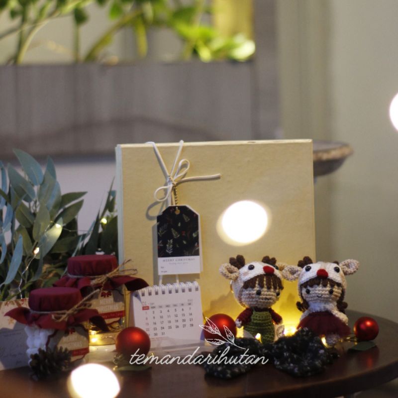 

MERRY | Christmas Hampers 2022 | Giftbox | Parcel Natal | temandarihutan