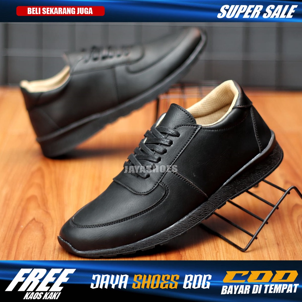 Sepatu Casual Sneakers Pria Original Kulit Syintetik Fashion Simple Joging Pria Sport Cowok