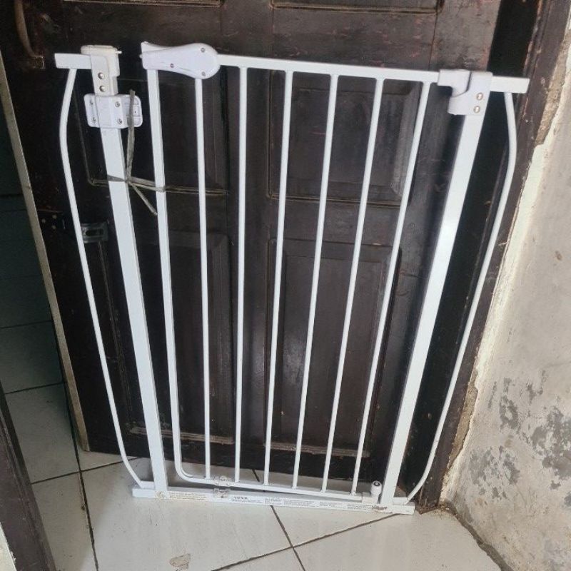 baby gate bekas masih bagus