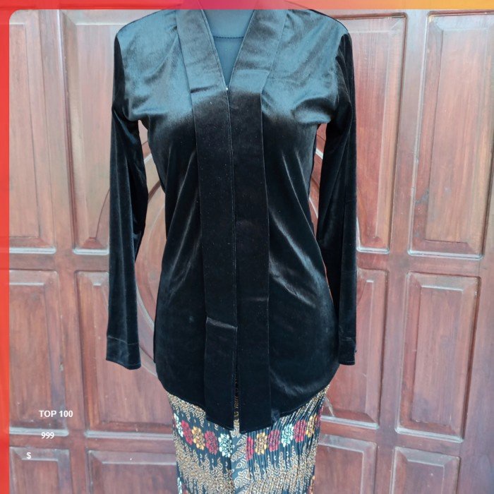 Kebaya wanita kartini bludru polos (size M,L) - Hitam, M Kebaya Bludru