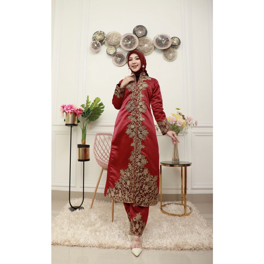 SET PESTA TAFETTA CELANA/ SET KEBAYA CELANA BAHAN TAFETTA/ SET BAJU KONDANGAN KEKINIAN/ SETELAN KEBA