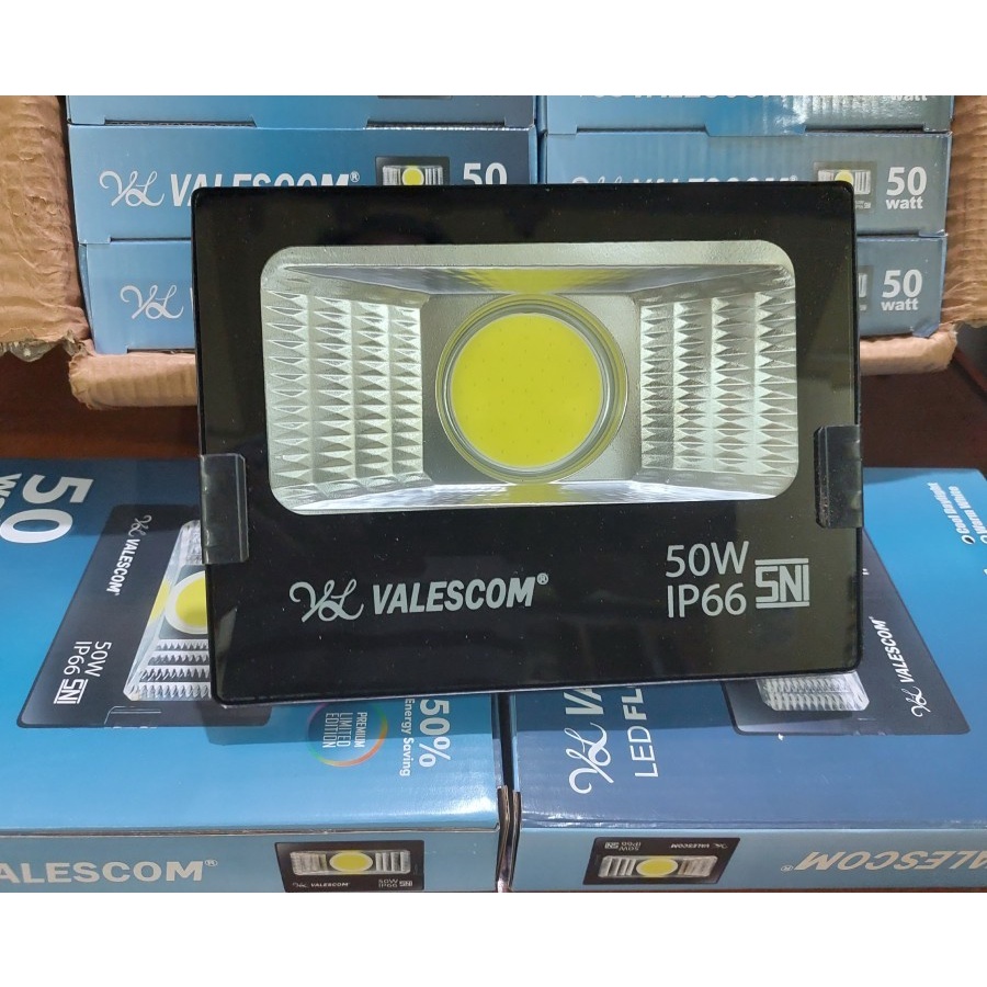 Barangunik2021 -Lampu Sorot AC 50 Watt Tembak IP66 Valescom LED Flood Light Cool Putih dan warm white