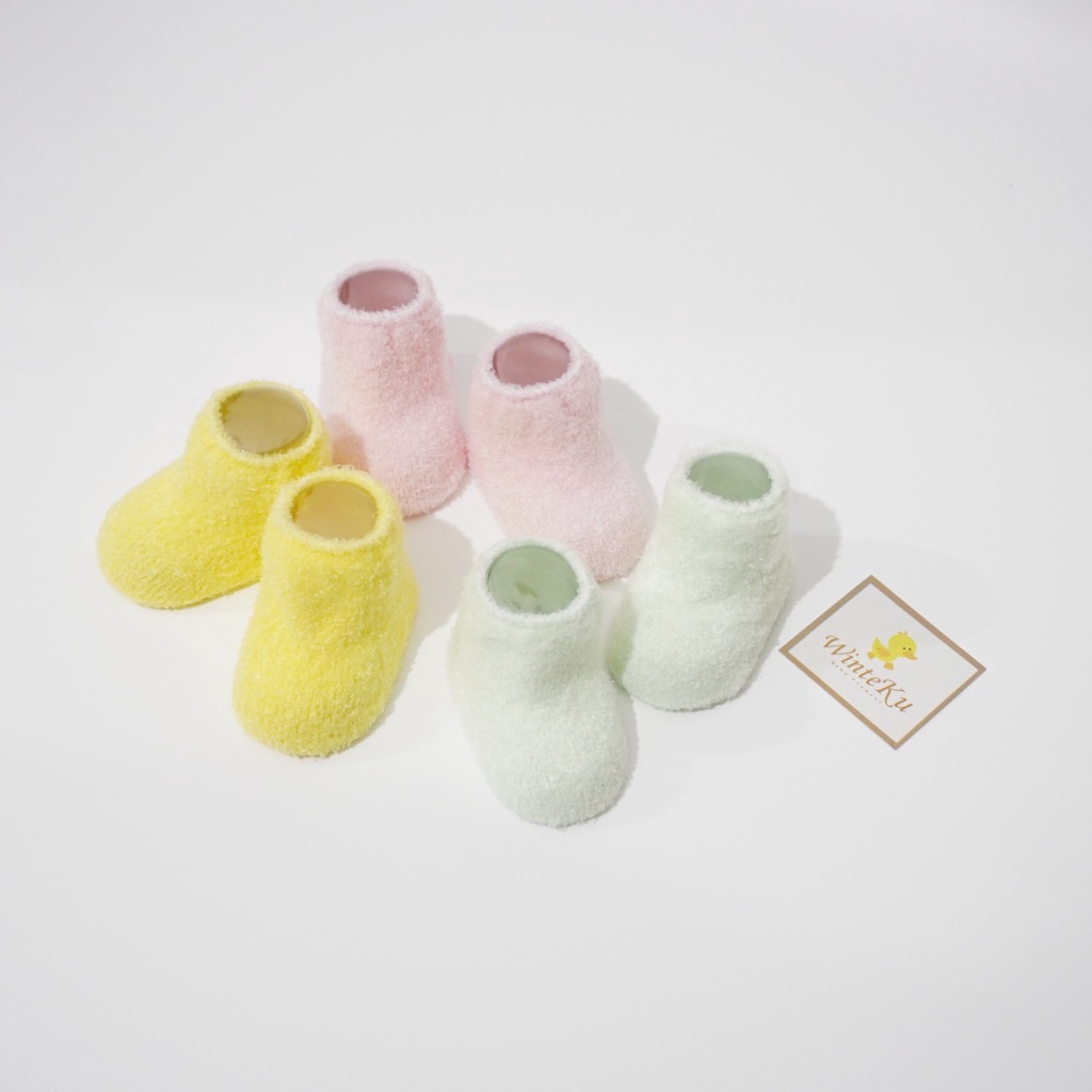 Winteku Baby Sock Fluffy NewBorn - Winteku kaos kaki Bayi Super Soft New Born