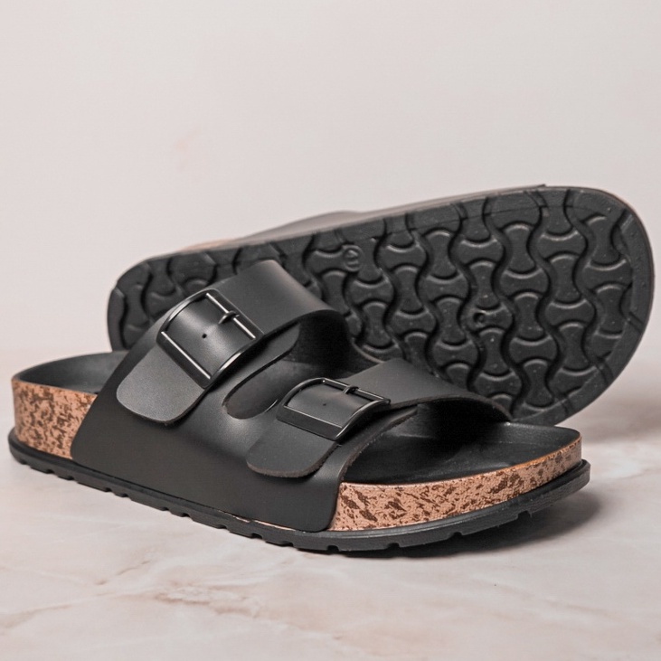 SARASARA YUK - Sandal Pria Slop Casual Model Puyuh Birken BRODY BRAVO Sendal Laki laki Selop Gesper dua 2 Kasual Sol Kulit Rumahan Size Ukuran 38 39 40 41 42 43 Ori Original SARA SARA Cowok Warna Brown Cokelat Coklat Terbaru Premium Mall Official Store