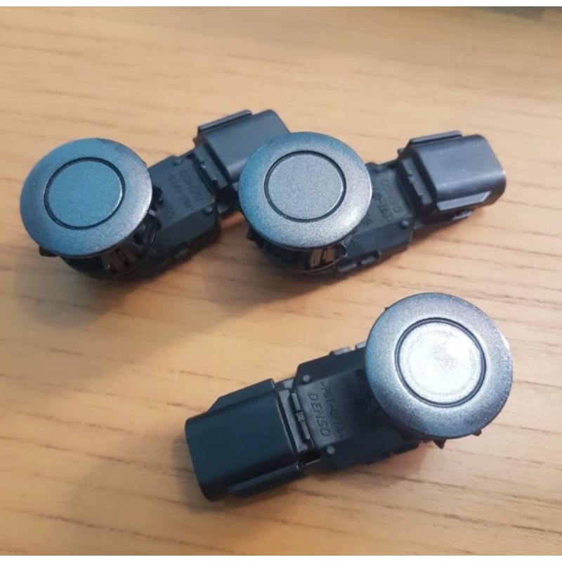 Sensor mundur Sensor Parkir Toyota Innova Reborn