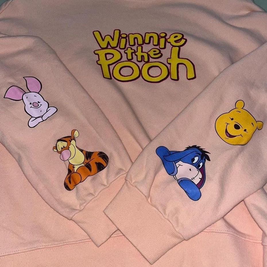 WINNIE THE POOH SWEATER CUTE