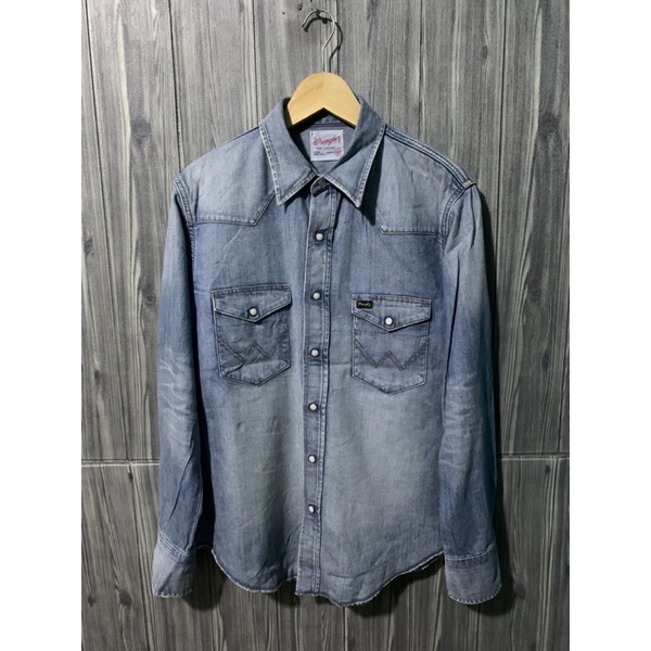 Kemeja jeans Polos Kancing batu Wrangler second like new murah terbaik