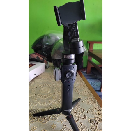 Gimbal stabilizer Zhiyun smooth 4 (second)