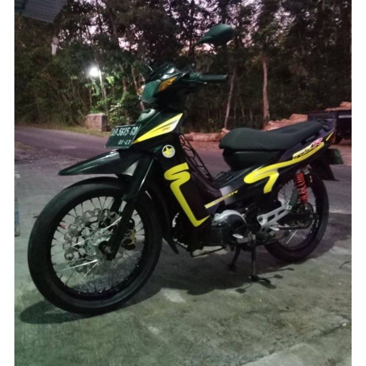 striping Lis body Yamaha fiz R caltex