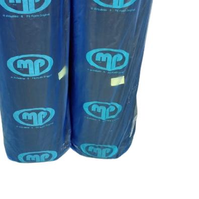 

BUBBLE WRAP MP HITAM TEBAL 50 METER X 125 CM 1 ROLL