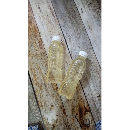 

Minyak Kelapa Murni / Klentik