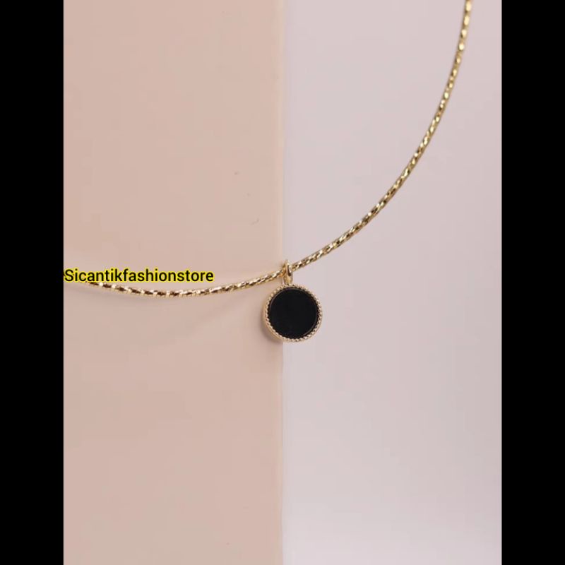 Kalung Titanium Wanita Trending Liontin Bulat Hitam Asli Titanium Anti Karat Selamanya Kalung Titanium Fashion Style Wanita Korea