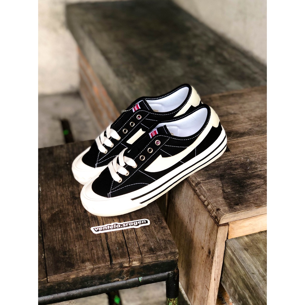 Jual [original] Sepatu Compass Retrograde Low Black White Shopee Indonesia