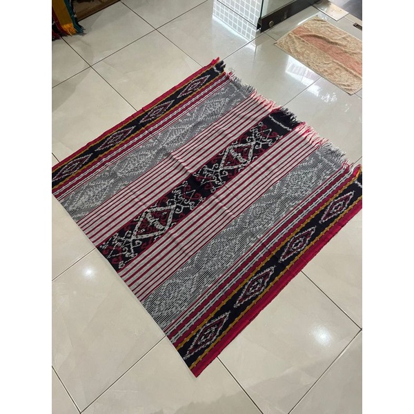 Kain tenun blanket etnik motif toraja sulawesi kalimantan dayak