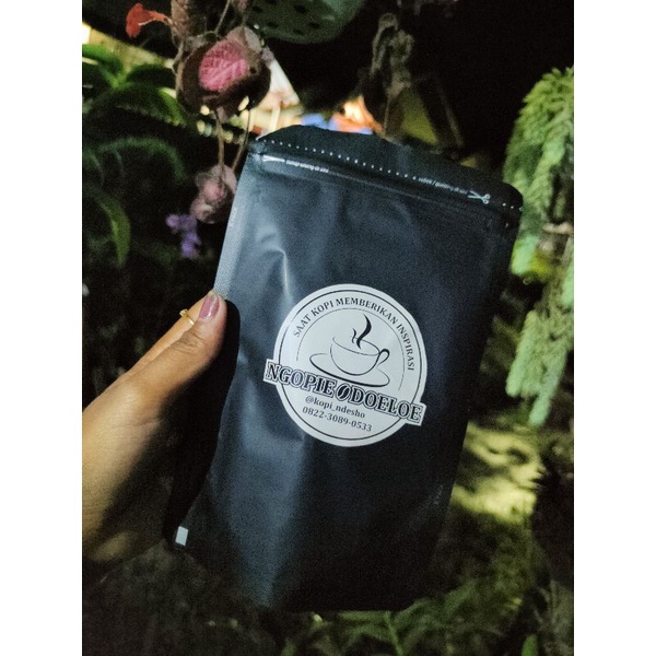 

bubuk kopi robusta dampit