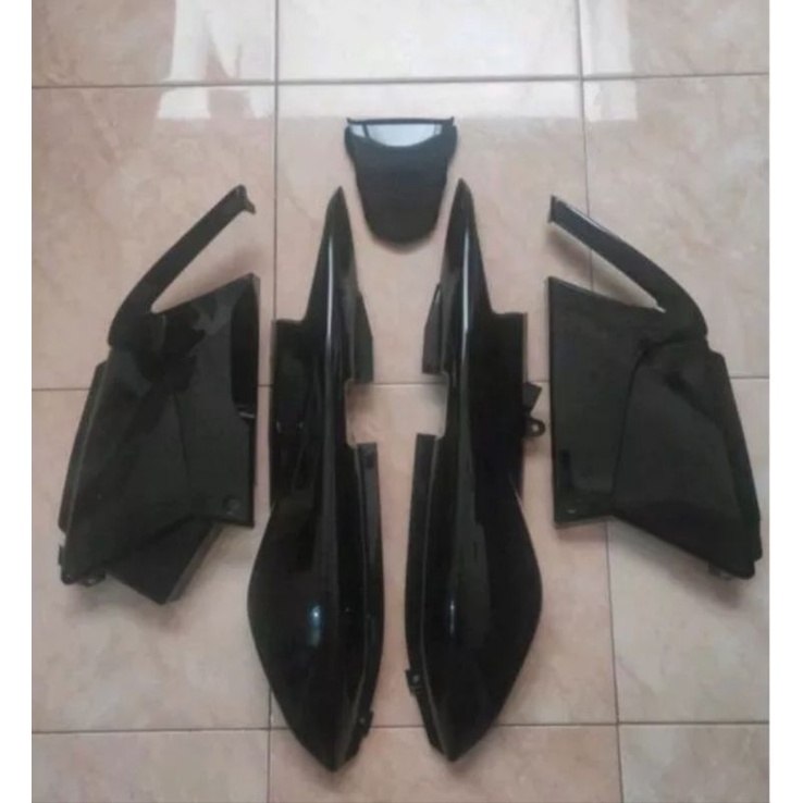 cover body belakang tiger revo set bok aki tutup aki tiger revo