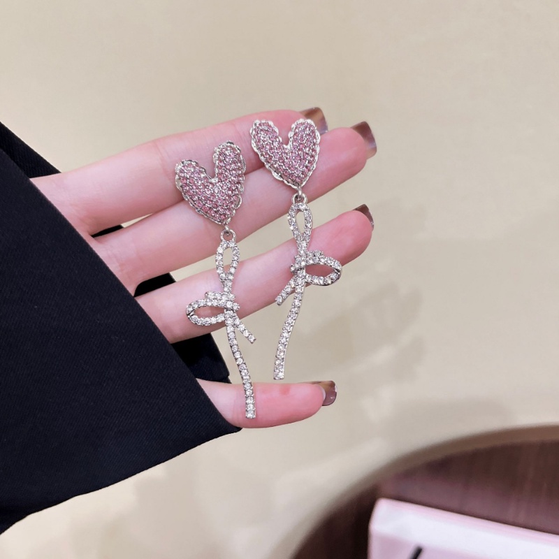 Anting Tusuk Gantung Temperament Desain Pitahatirumbai Panjang High Class Untuk Wanita