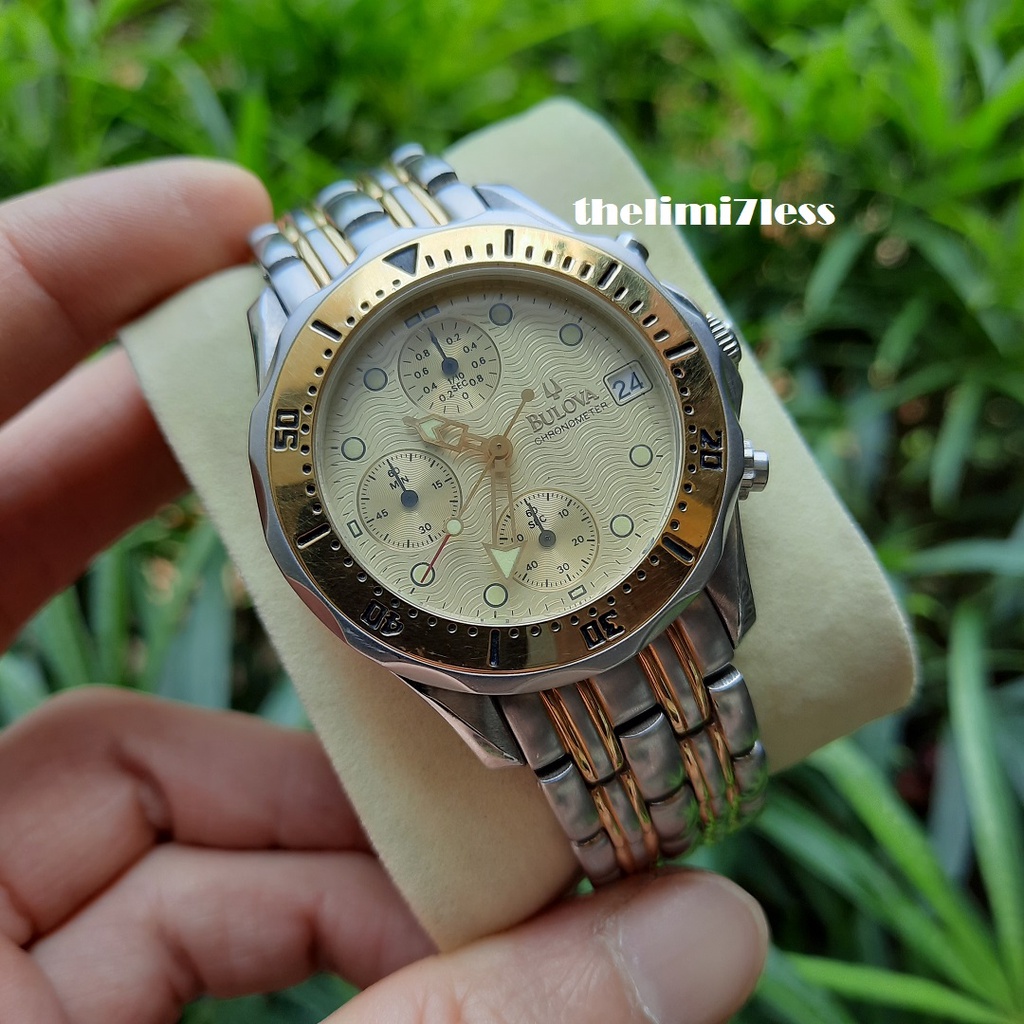 Jam tangan Bulova quartz chronograph 23K gold plated ref 1F28M 132054