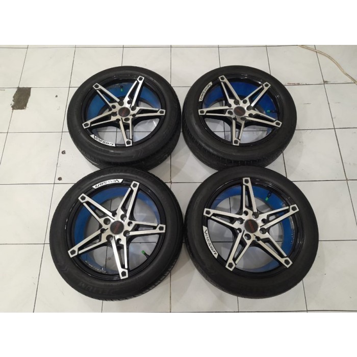 Velg Mobil Bekas Seken Ring 15 Baut 4 BRAVE R15X7 8X100-114,3 BAN 195 50 R15